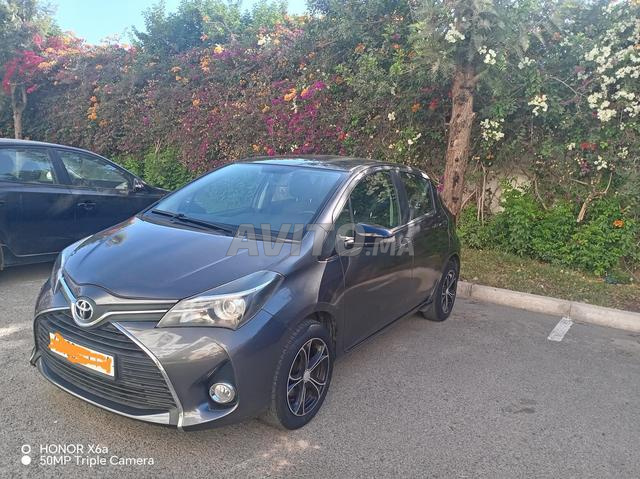 Toyota yaris 2016  - 2