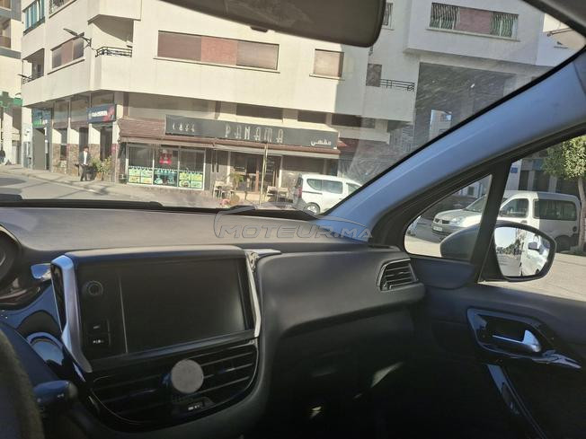 À VENDRE Peugeot 208 – (Modele 2019)