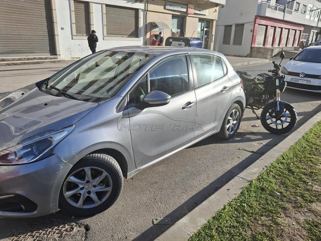 À VENDRE Peugeot 208 – (Modele 2019)