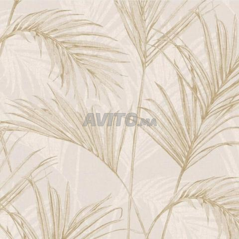 Vente de papier peint neuf et décorations modernes aux designs variés - 2