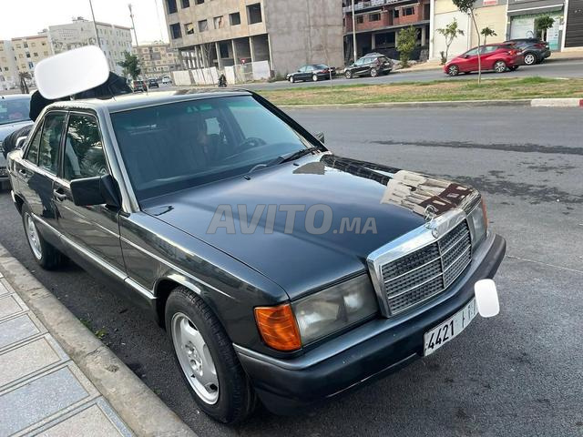 Mercedes-Benz  - 2