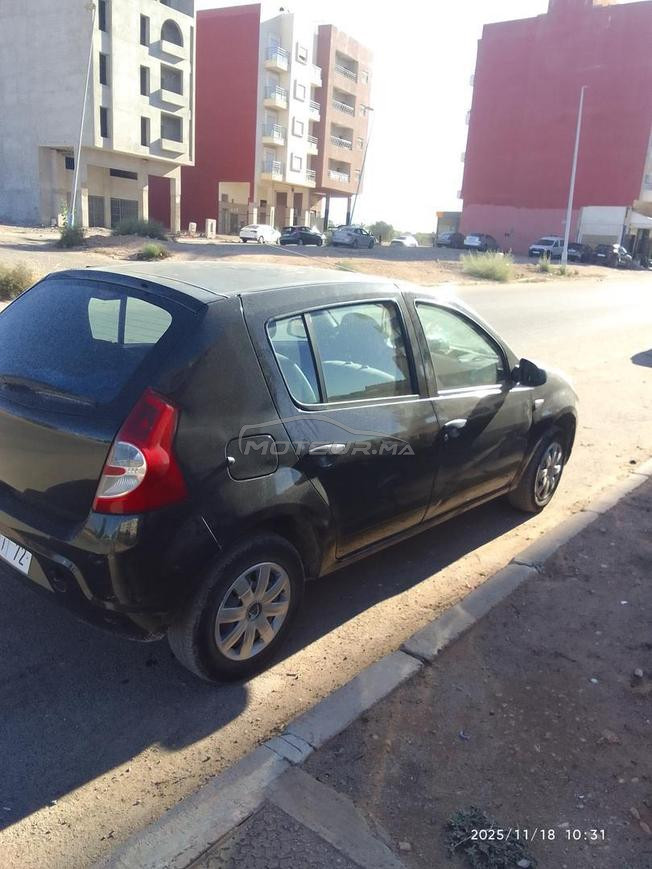 Dacia Sandero Essence Manuelle 2011 à Agadir