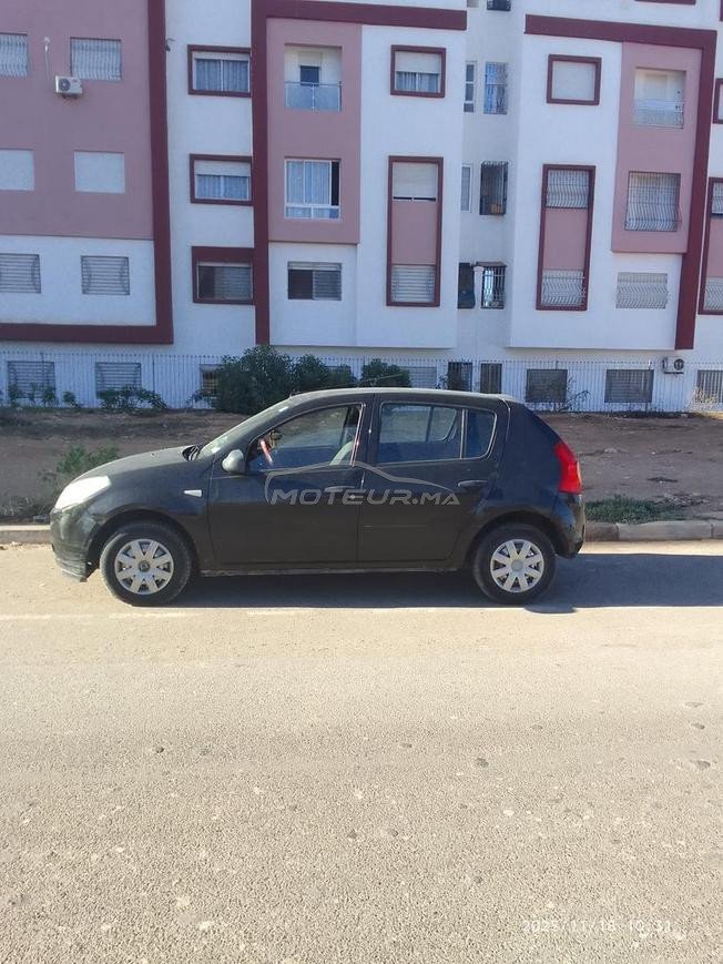 Dacia Sandero Essence Manuelle 2011 à Agadir