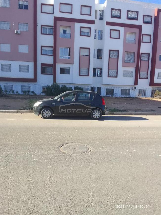 Dacia Sandero Essence Manuelle 2011 à Agadir