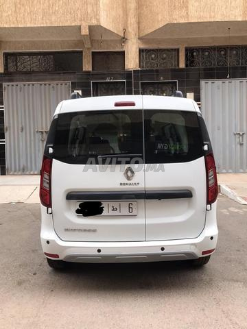 Renault Express Diesel Manuelle 2022 à Casablanca - 2