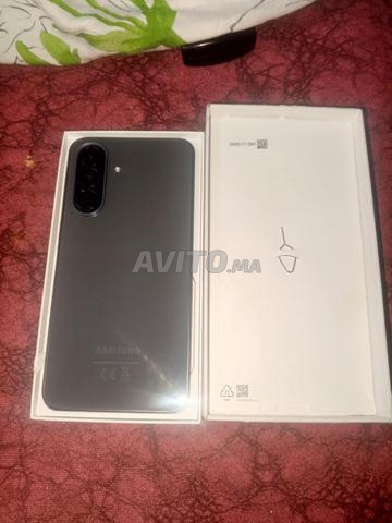 Samsung A37 - 2