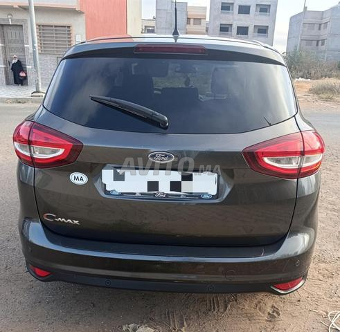 ford cmax 2017 très bonne état  - 2