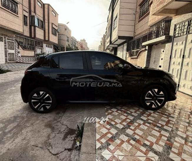 Peugeot 208 Diesel Manuelle 2025 à Oujda
