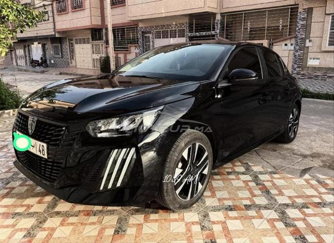 Peugeot 208 Diesel Manuelle 2025 à Oujda