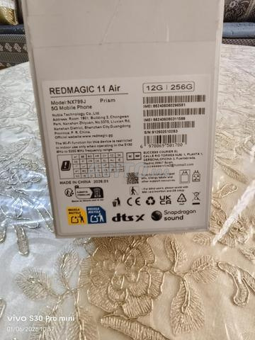 REDMAGIC 11 AIR 12/256 GO NEUF - 2