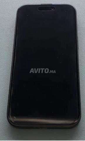 iPhone 15 normal - 2