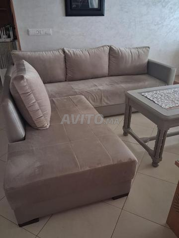 Fauteuils en bon état avec table - 2
