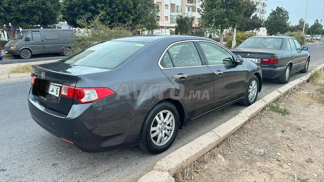 Honda Accord propre - 2