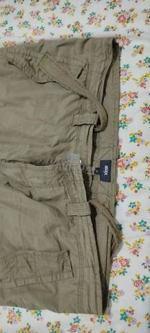Pantalon Cargo Max Neuf Taille 36 - 200dh* - 2
