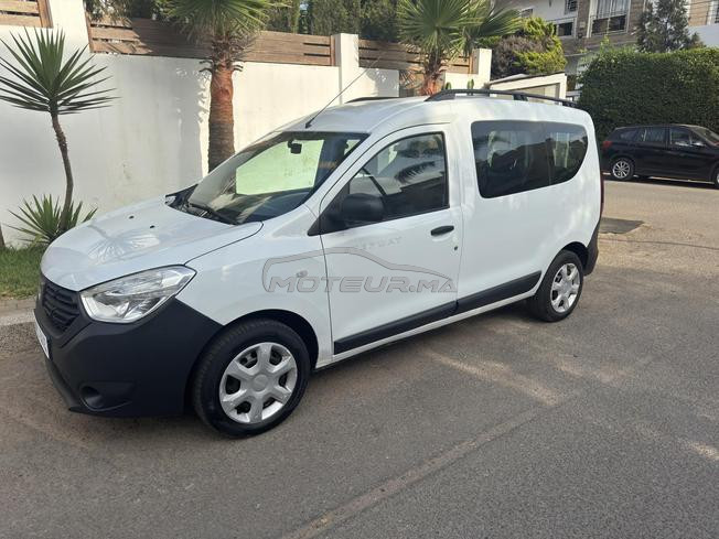Dacia Dokker loureat 2021