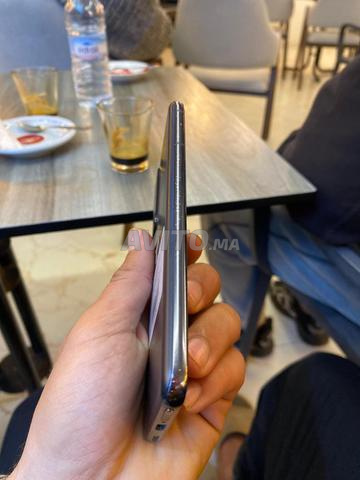 Galaxy S21 5G 128 Go 8 Go RAM - 2