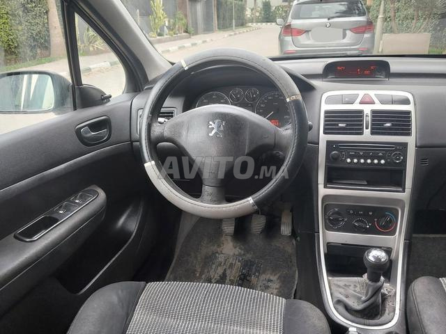 بيجو 307 ديزل يدوية 2008 بالدار البيضاء - 2