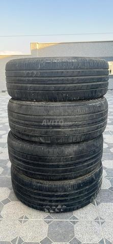 4 إطارات بحالة جيدة للبيع - 2