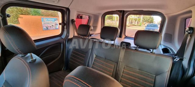 Fiat Doblo Diesel Manuel 2018 à Berkane - 2