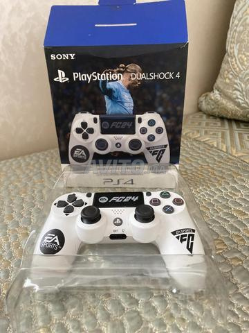 PS4 Slim Online neuve avec manette 0 défaut - 2
