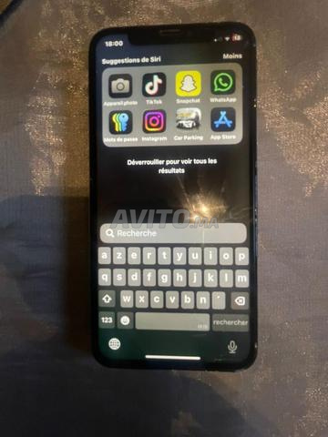 iPhone XS - 2