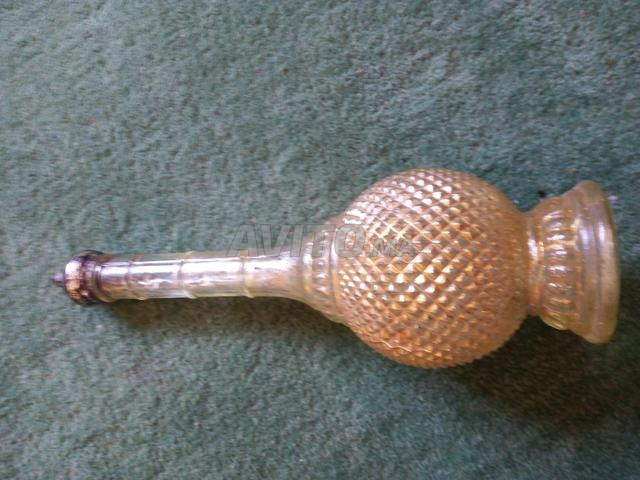 Vaporisateur d'eau de fleur d'oranger ancien en verre coloré