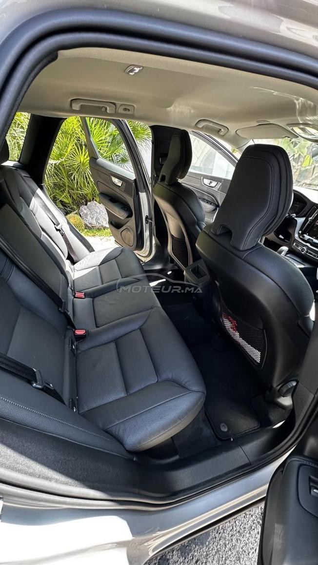 Volvo XC60 diesel AWD mid hybrid peu roulée