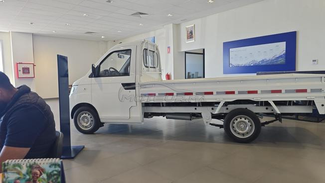 ISUZU KARRY 