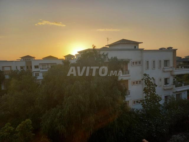 Appartement à louer 122 m² à Bouskoura - 2
