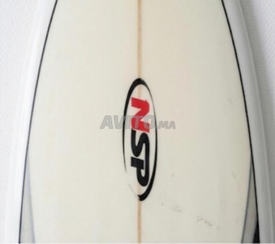 Planche de surf avec cadeaux - 2