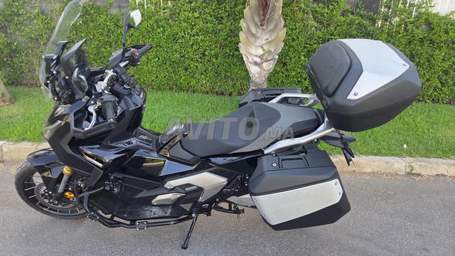 هوندا Xadv 2025