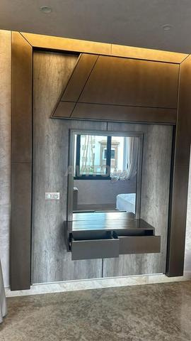 Ensemble de chambre à coucher luxueux et magnifique en bois de haute qualité - 2