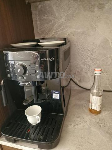Machine à café automatique De'Longhi Magnifica S - 2