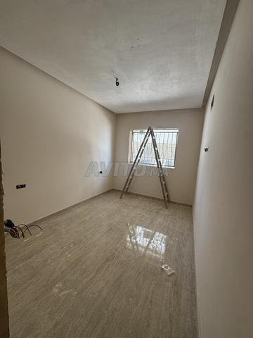 Appartement à vendre avec soutien près de la mer