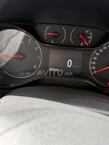 أوبل كورسا ديزل يدوية 2022 في الرباط - 2