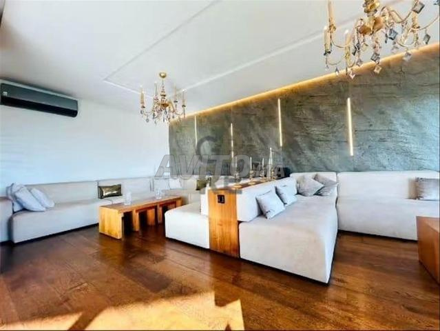 Appartement meublé de luxe en location à Hay Riad
