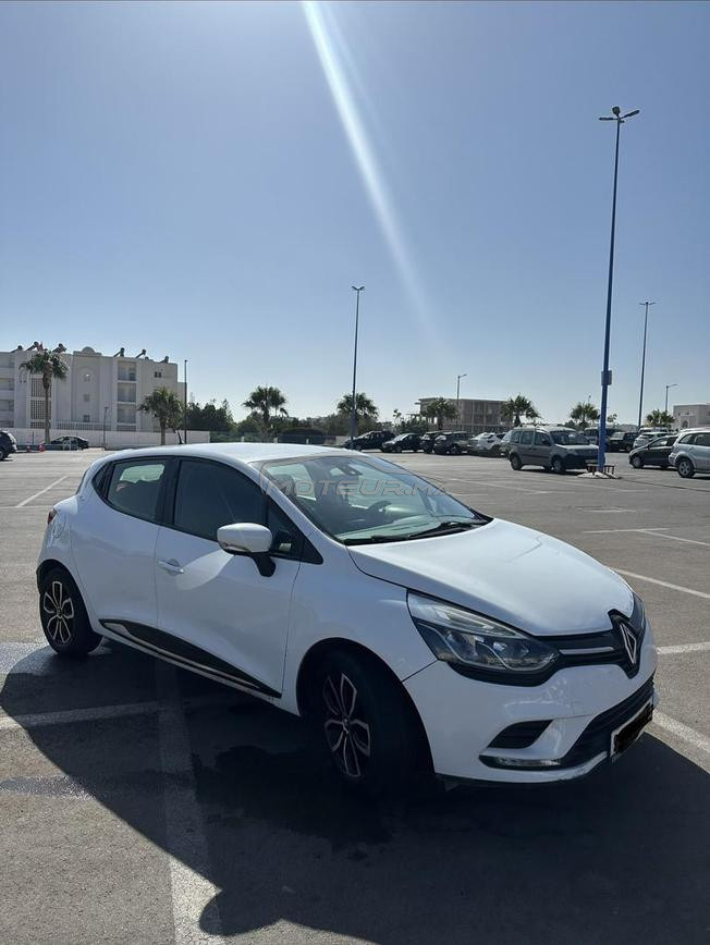 Renault Clio Diesel Manuelle 2017 à Agadir