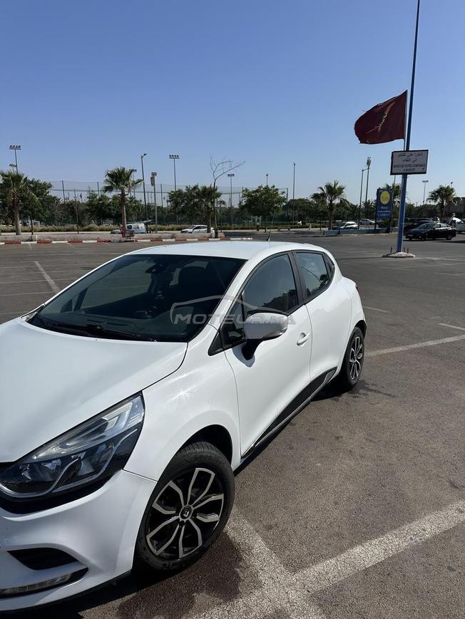 Renault Clio Diesel Manuelle 2017 à Agadir