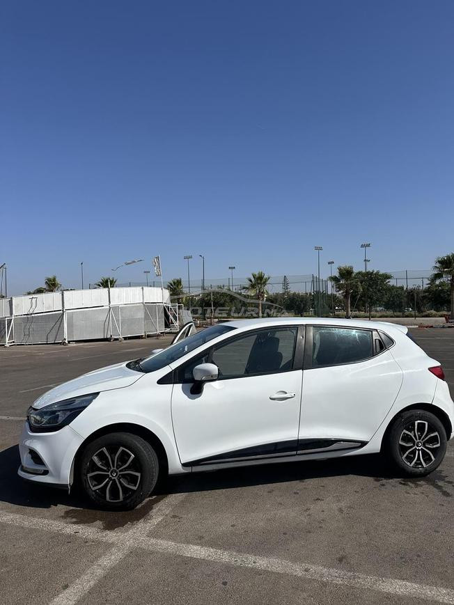 Renault Clio Diesel Manuelle 2017 à Agadir