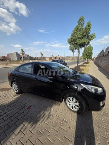 Hyundai Accent Diesel Manuelle 2016 à Marrakech - 2