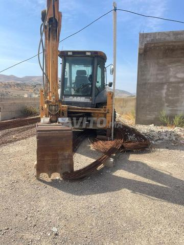 Case 580SR 2007 حفار مجنزرة فاس توصيل - 2
