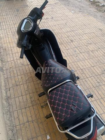 Moto - 2