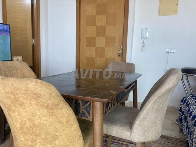 Table intérieur et extérieur et 4 chaises - 2