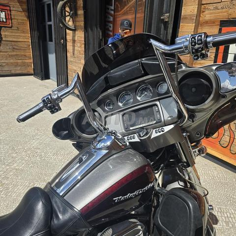 Harley Davidson Electra Glide CVO - 2