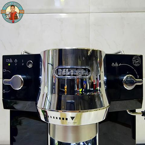 Machine à café DeLonghi EC820.B - 2