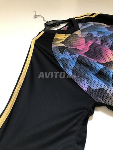 قميص أديداس فينتاج بألوان مقاس L XL - 2