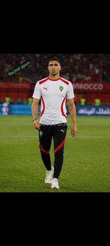 طقم المنتخب للاستفسار رسالة عبر الواتساب - 2
