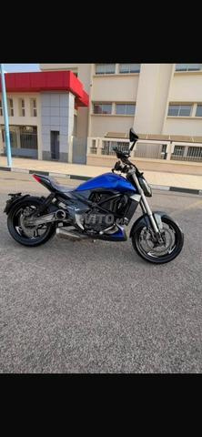 Moto zontes 310v - 2