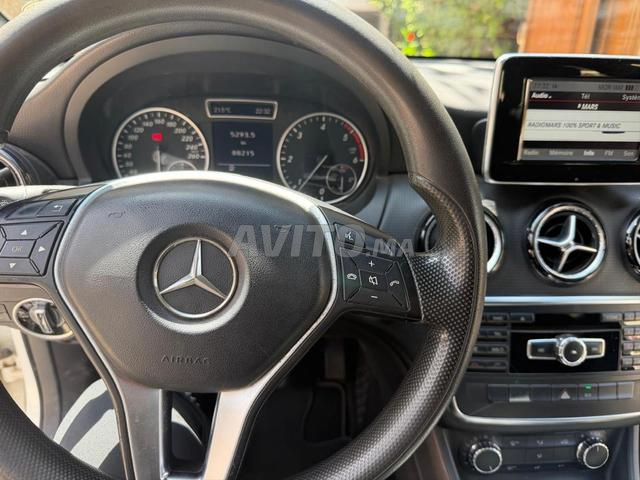 Mercedes Classe A 1ère Main très bon état - 2