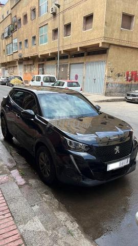 Peugeot 2008 Diesel Automatique 2023 à Casablanca - 2
